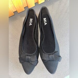Mia black ballet flats shoes Size 8 new